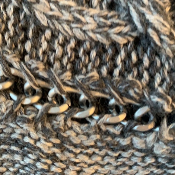 Rachel Roy Gray Cardigan with Chain Details - Picture 5 of 14